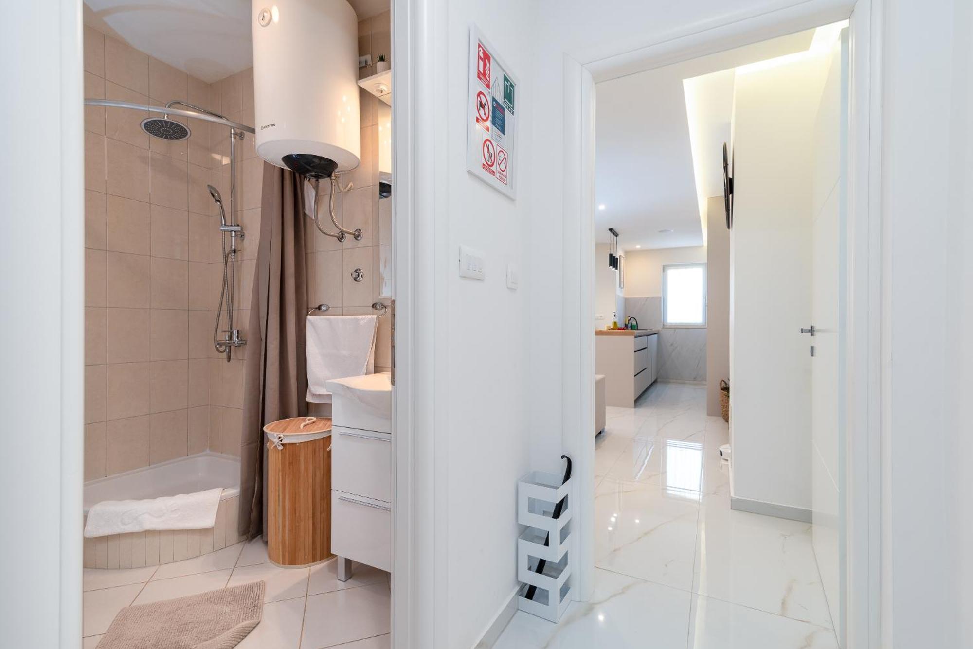 Lazure Serenity Trogir Buitenkant foto
